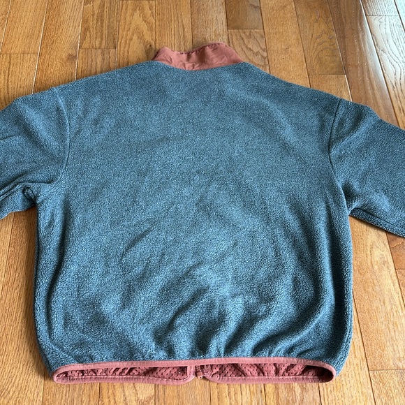 Women’s Patagonia Jacket - Picture 9 of 10